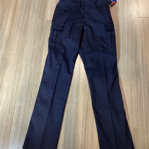 NWT Flying Cross Men’s Navy Cargo Pants FX57300 – Size 32 - Picture 6 of 15
